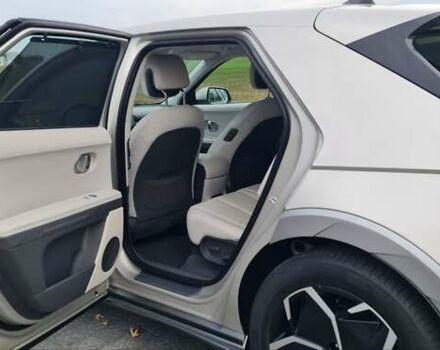 Бежевий Хендай Ioniq 5, об'ємом двигуна 0 л та пробігом 49 тис. км за 30500 $, фото 70 на Automoto.ua