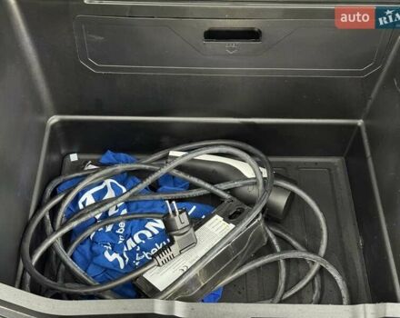 Черный Хендай Ioniq 5, объемом двигателя 0 л и пробегом 87 тыс. км за 25700 $, фото 37 на Automoto.ua