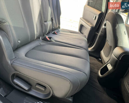 Черный Хендай Ioniq 5, объемом двигателя 0 л и пробегом 160 тыс. км за 22999 $, фото 23 на Automoto.ua