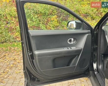 Черный Хендай Ioniq 5, объемом двигателя 0 л и пробегом 87 тыс. км за 25700 $, фото 12 на Automoto.ua