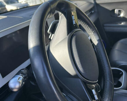 Черный Хендай Ioniq 5, объемом двигателя 0 л и пробегом 101 тыс. км за 28000 $, фото 15 на Automoto.ua