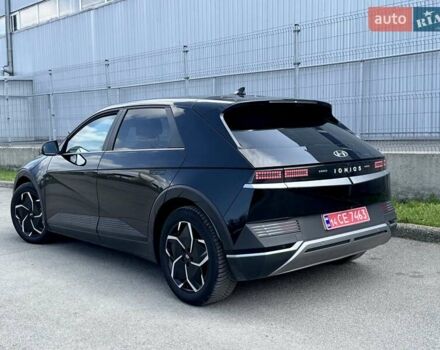 Черный Хендай Ioniq 5, объемом двигателя 0 л и пробегом 97 тыс. км за 21900 $, фото 1 на Automoto.ua