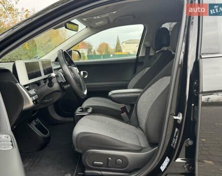 Черный Хендай Ioniq 5, объемом двигателя 0 л и пробегом 87 тыс. км за 25700 $, фото 14 на Automoto.ua