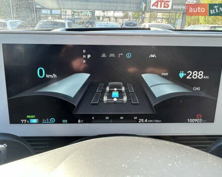 Черный Хендай Ioniq 5, объемом двигателя 0 л и пробегом 101 тыс. км за 28000 $, фото 12 на Automoto.ua