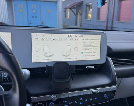 Черный Хендай Ioniq 5, объемом двигателя 0 л и пробегом 80 тыс. км за 24600 $, фото 12 на Automoto.ua