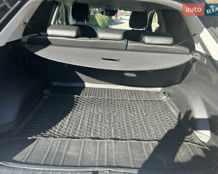 Черный Хендай Ioniq 5, объемом двигателя 0 л и пробегом 101 тыс. км за 28000 $, фото 3 на Automoto.ua