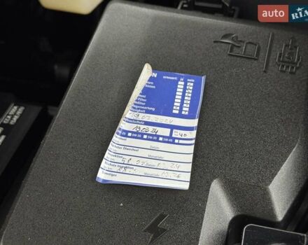 Черный Хендай Ioniq 5, объемом двигателя 0 л и пробегом 87 тыс. км за 25700 $, фото 38 на Automoto.ua