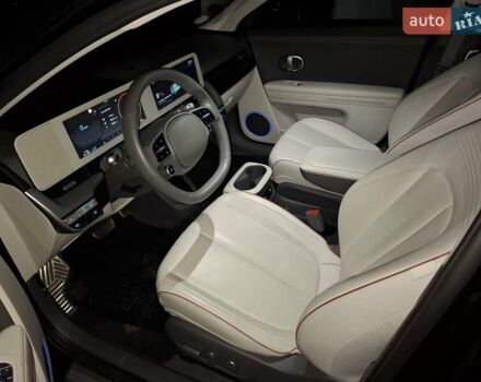Чорний Хендай Ioniq 5, об'ємом двигуна 0 л та пробігом 35 тис. км за 31500 $, фото 41 на Automoto.ua
