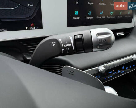 Черный Хендай Ioniq 5, объемом двигателя 0 л и пробегом 113 тыс. км за 24995 $, фото 21 на Automoto.ua