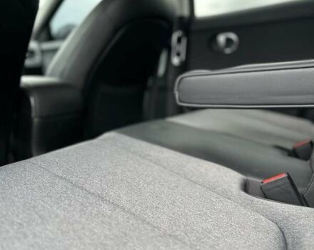 Черный Хендай Ioniq 5, объемом двигателя 0 л и пробегом 70 тыс. км за 23500 $, фото 43 на Automoto.ua