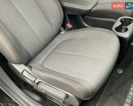 Черный Хендай Ioniq 5, объемом двигателя 0 л и пробегом 54 тыс. км за 28500 $, фото 20 на Automoto.ua