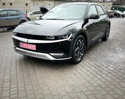 Черный Хендай Ioniq 5, объемом двигателя 0 л и пробегом 105 тыс. км за 23500 $, фото 2 на Automoto.ua