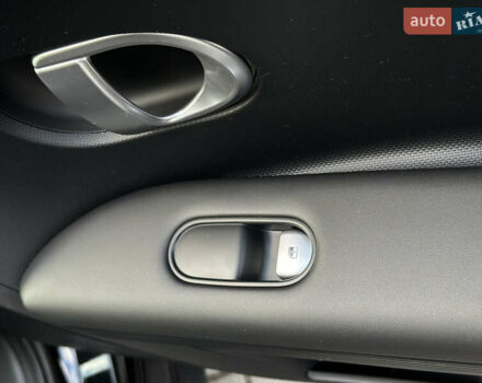 Черный Хендай Ioniq 5, объемом двигателя 0 л и пробегом 156 тыс. км за 22999 $, фото 59 на Automoto.ua