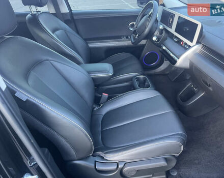 Черный Хендай Ioniq 5, объемом двигателя 0 л и пробегом 45 тыс. км за 24500 $, фото 23 на Automoto.ua