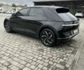 Черный Хендай Ioniq 5, объемом двигателя 0 л и пробегом 70 тыс. км за 23500 $, фото 12 на Automoto.ua