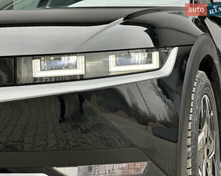 Черный Хендай Ioniq 5, объемом двигателя 0 л и пробегом 156 тыс. км за 22999 $, фото 8 на Automoto.ua