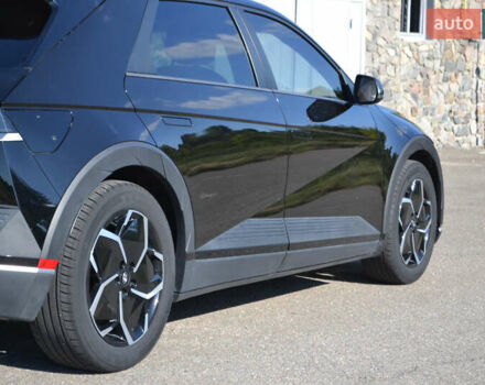 Черный Хендай Ioniq 5, объемом двигателя 0 л и пробегом 54 тыс. км за 23500 $, фото 13 на Automoto.ua