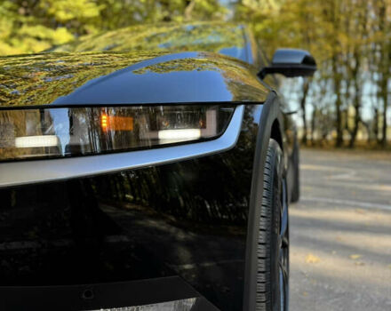 Черный Хендай Ioniq 5, объемом двигателя 0 л и пробегом 33 тыс. км за 25999 $, фото 4 на Automoto.ua