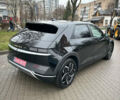 Черный Хендай Ioniq 5, объемом двигателя 0 л и пробегом 105 тыс. км за 23500 $, фото 11 на Automoto.ua