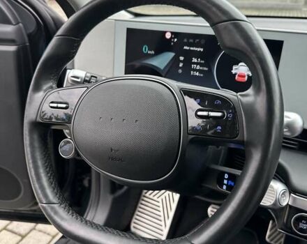 Черный Хендай Ioniq 5, объемом двигателя 0 л и пробегом 70 тыс. км за 23500 $, фото 58 на Automoto.ua
