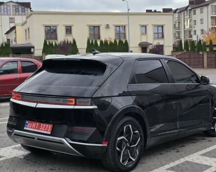 Черный Хендай Ioniq 5, объемом двигателя 0 л и пробегом 105 тыс. км за 19900 $, фото 3 на Automoto.ua