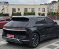 Черный Хендай Ioniq 5, объемом двигателя 0 л и пробегом 105 тыс. км за 19900 $, фото 3 на Automoto.ua