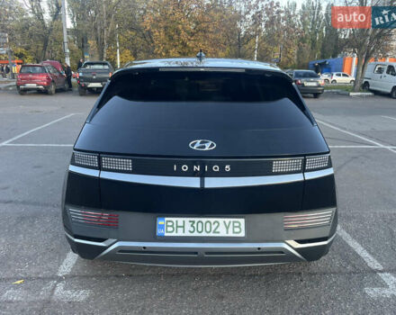 Черный Хендай Ioniq 5, объемом двигателя 0 л и пробегом 45 тыс. км за 24500 $, фото 30 на Automoto.ua