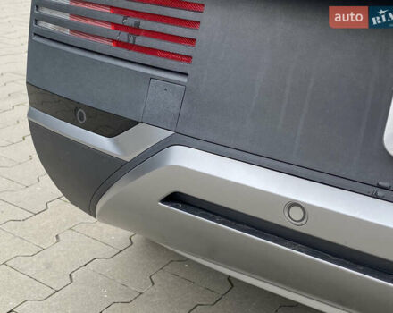 Черный Хендай Ioniq 5, объемом двигателя 0 л и пробегом 54 тыс. км за 28500 $, фото 10 на Automoto.ua