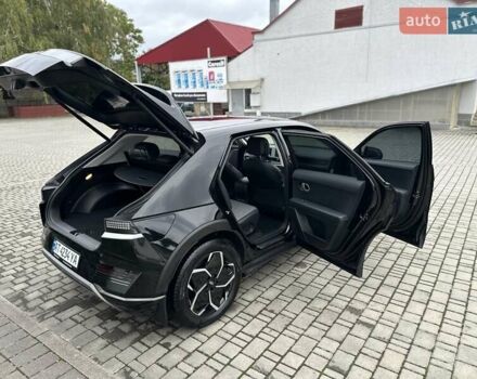 Черный Хендай Ioniq 5, объемом двигателя 0 л и пробегом 70 тыс. км за 23500 $, фото 31 на Automoto.ua