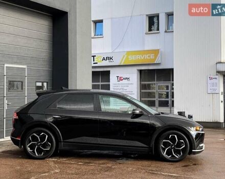 Черный Хендай Ioniq 5, объемом двигателя 0 л и пробегом 22 тыс. км за 28999 $, фото 10 на Automoto.ua