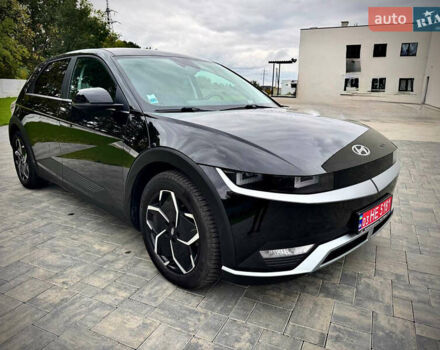 Черный Хендай Ioniq 5, объемом двигателя 0 л и пробегом 113 тыс. км за 24995 $, фото 2 на Automoto.ua