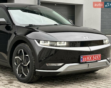 Черный Хендай Ioniq 5, объемом двигателя 0 л и пробегом 156 тыс. км за 22999 $, фото 7 на Automoto.ua