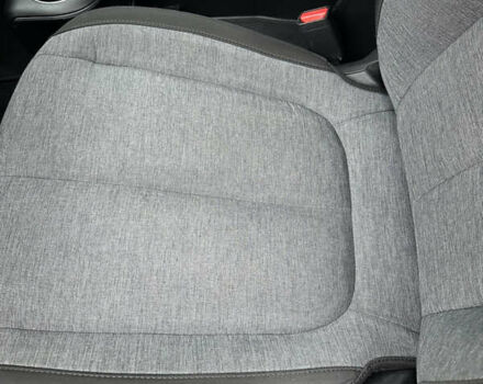 Черный Хендай Ioniq 5, объемом двигателя 0 л и пробегом 105 тыс. км за 23500 $, фото 24 на Automoto.ua