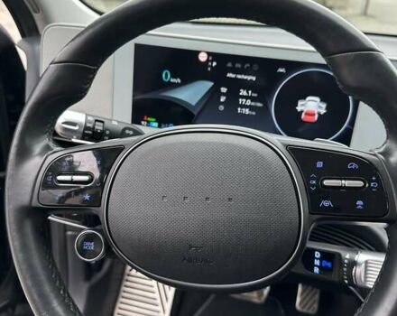 Черный Хендай Ioniq 5, объемом двигателя 0 л и пробегом 70 тыс. км за 23500 $, фото 59 на Automoto.ua