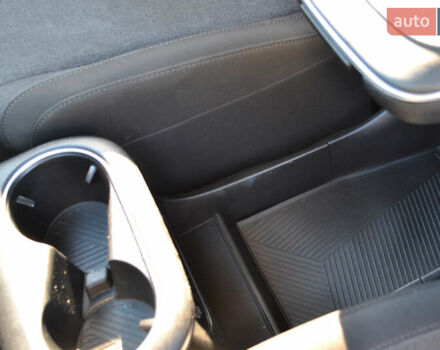 Черный Хендай Ioniq 5, объемом двигателя 0 л и пробегом 54 тыс. км за 23500 $, фото 34 на Automoto.ua