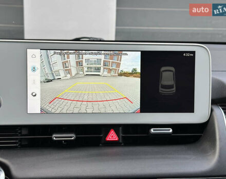 Черный Хендай Ioniq 5, объемом двигателя 0 л и пробегом 156 тыс. км за 22999 $, фото 85 на Automoto.ua