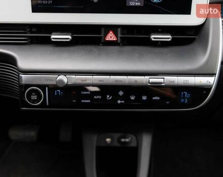 Черный Хендай Ioniq 5, объемом двигателя 0 л и пробегом 56 тыс. км за 25500 $, фото 21 на Automoto.ua