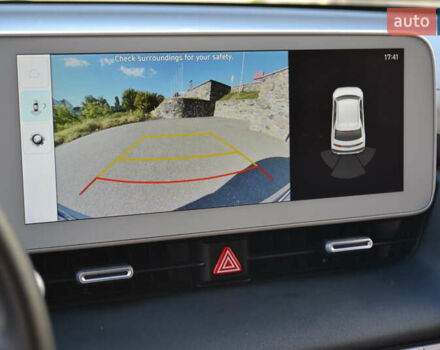 Черный Хендай Ioniq 5, объемом двигателя 0 л и пробегом 54 тыс. км за 23500 $, фото 24 на Automoto.ua