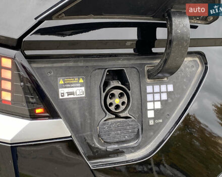 Черный Хендай Ioniq 5, объемом двигателя 0 л и пробегом 54 тыс. км за 28500 $, фото 39 на Automoto.ua