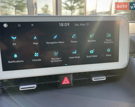 Черный Хендай Ioniq 5, объемом двигателя 0 л и пробегом 14 тыс. км за 27600 $, фото 20 на Automoto.ua