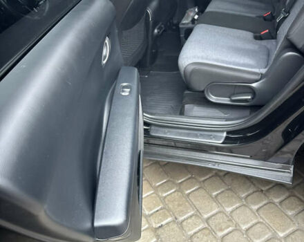 Черный Хендай Ioniq 5, объемом двигателя 0 л и пробегом 105 тыс. км за 23500 $, фото 27 на Automoto.ua