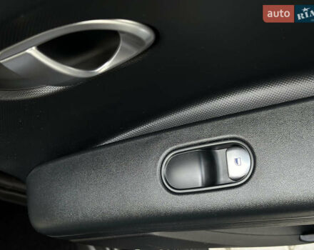 Черный Хендай Ioniq 5, объемом двигателя 0 л и пробегом 156 тыс. км за 22999 $, фото 57 на Automoto.ua