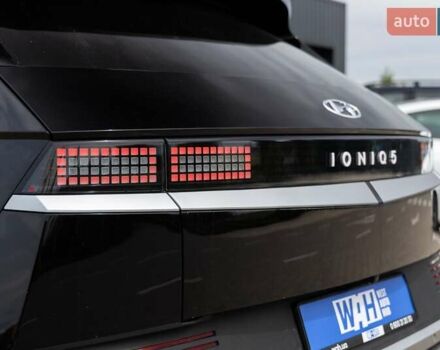 Черный Хендай Ioniq 5, объемом двигателя 0 л и пробегом 56 тыс. км за 25500 $, фото 12 на Automoto.ua