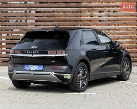 Черный Хендай Ioniq 5, объемом двигателя 0 л и пробегом 56 тыс. км за 25500 $, фото 7 на Automoto.ua