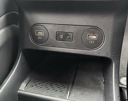 Черный Хендай Ioniq 5, объемом двигателя 0 л и пробегом 70 тыс. км за 23500 $, фото 54 на Automoto.ua