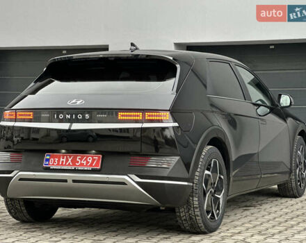 Черный Хендай Ioniq 5, объемом двигателя 0 л и пробегом 156 тыс. км за 22999 $, фото 30 на Automoto.ua