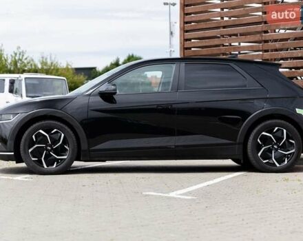 Черный Хендай Ioniq 5, объемом двигателя 0 л и пробегом 56 тыс. км за 25500 $, фото 13 на Automoto.ua
