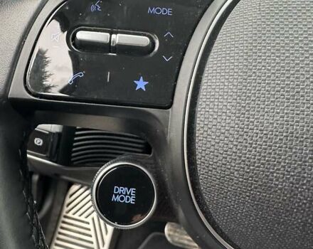 Черный Хендай Ioniq 5, объемом двигателя 0 л и пробегом 70 тыс. км за 23500 $, фото 60 на Automoto.ua