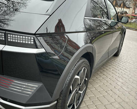Черный Хендай Ioniq 5, объемом двигателя 0 л и пробегом 105 тыс. км за 23500 $, фото 9 на Automoto.ua