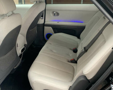 Черный Хендай Ioniq 5, объемом двигателя 0 л и пробегом 23 тыс. км за 22950 $, фото 8 на Automoto.ua